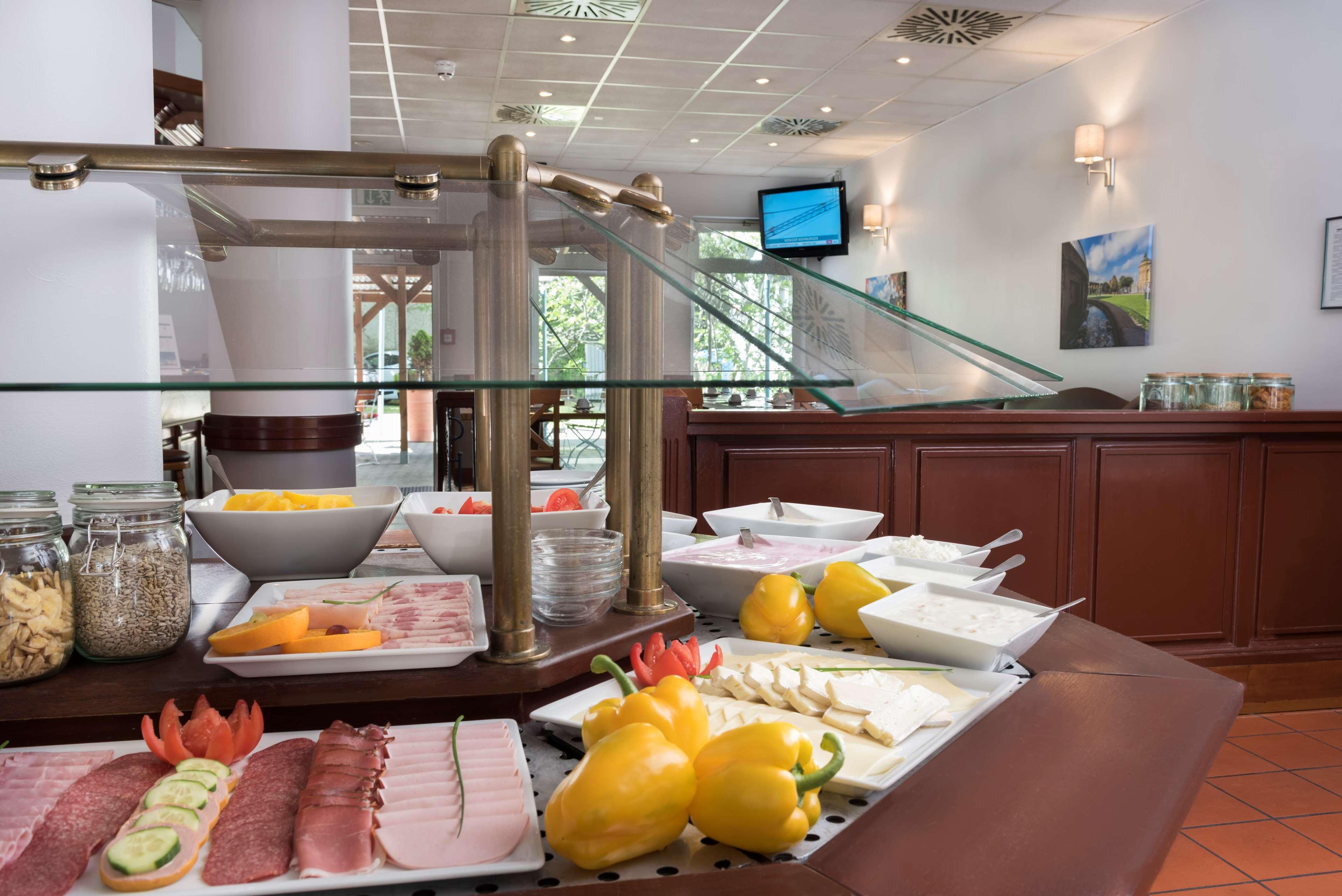 Sure Hotel By Best Western Mannheim City Restaurant photo